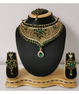 Necklace set-emerald green